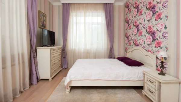 Light beige and pink bedroom